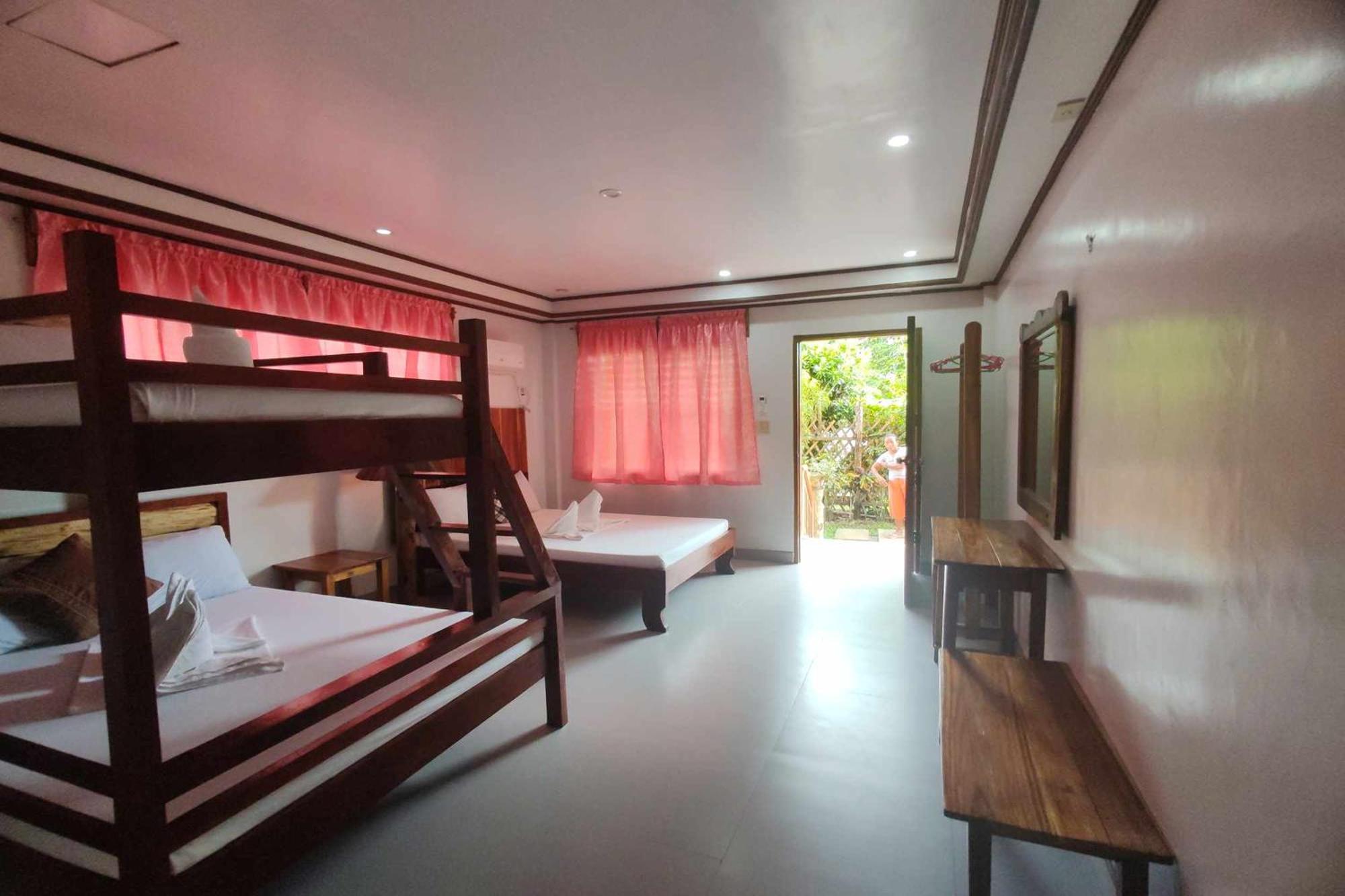 Summer Homes Beach Resort And Cottages Palawan Barton المظهر الخارجي الصورة