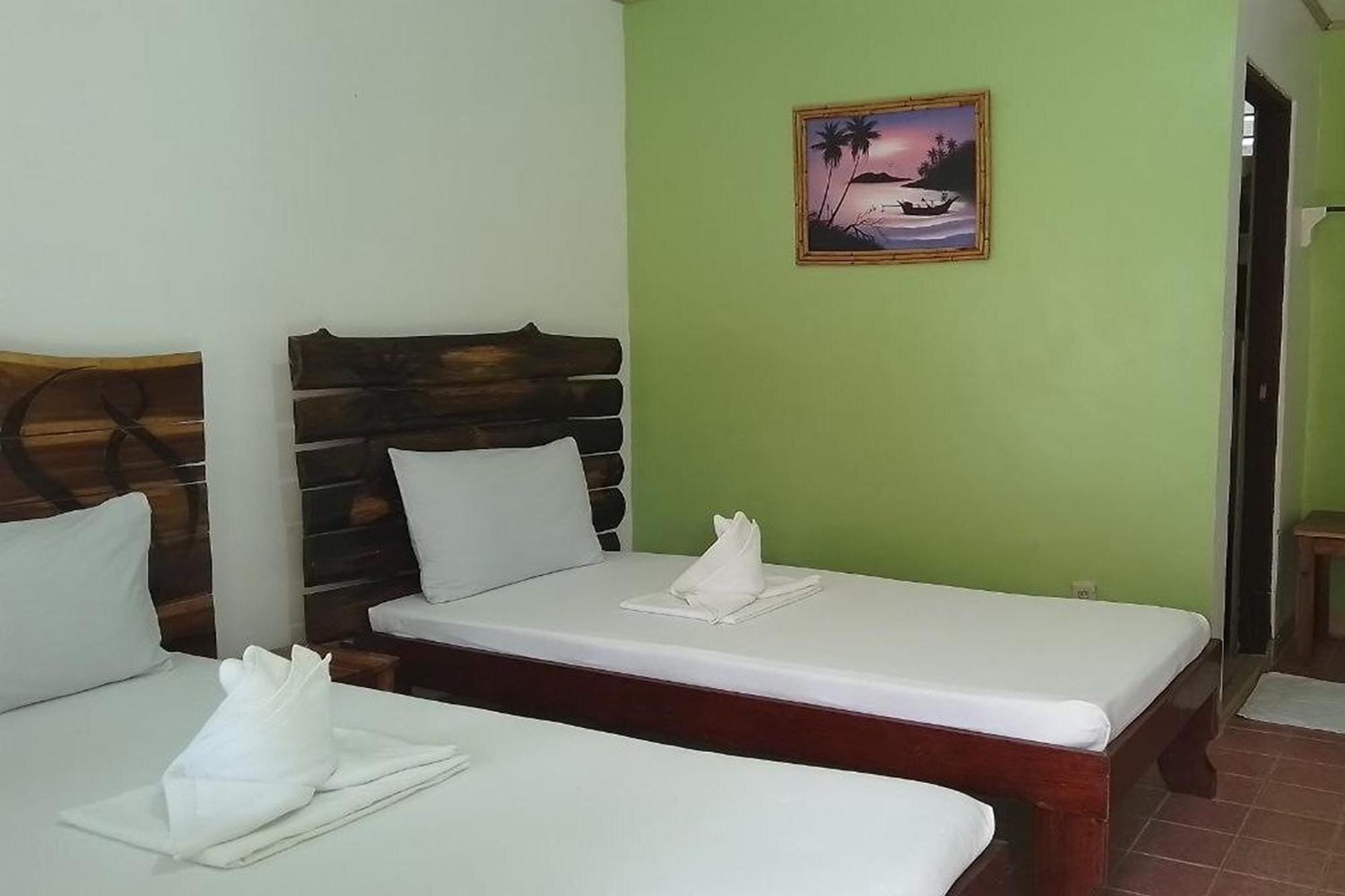 Summer Homes Beach Resort And Cottages Palawan Barton المظهر الخارجي الصورة